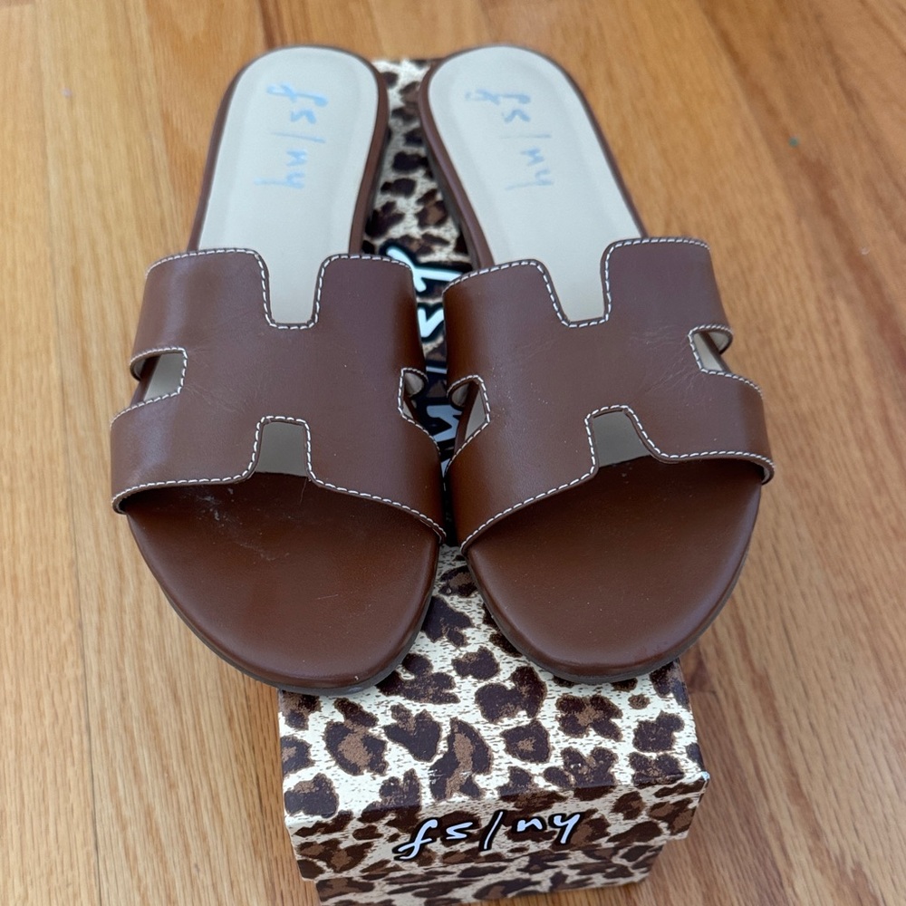 FS/NY Chocolate Brown Leather Slide Mules